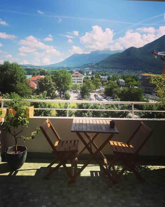 Le Panorama - Vue Lac Et Montagne Avec Parking Annecy Exterior photo